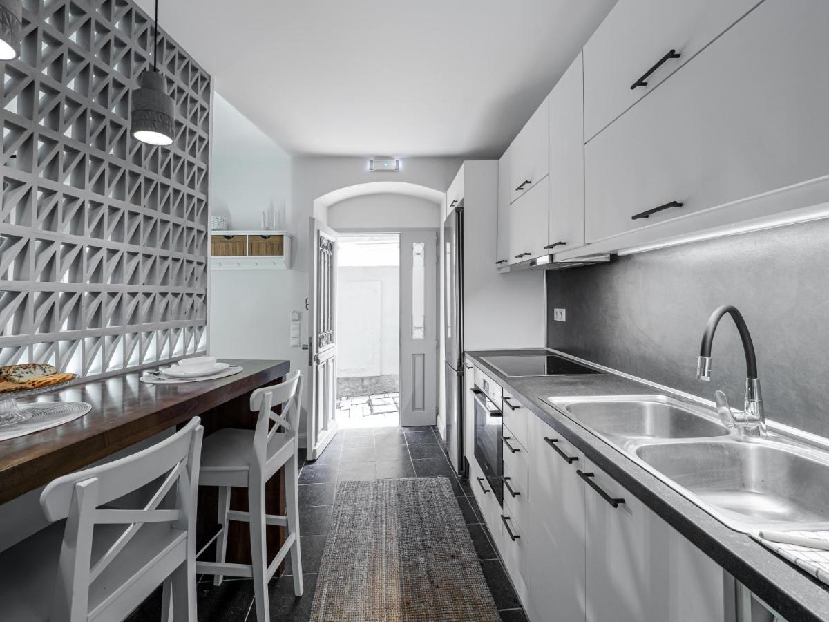 Little Corfu Town Apartment Ngoại thất bức ảnh